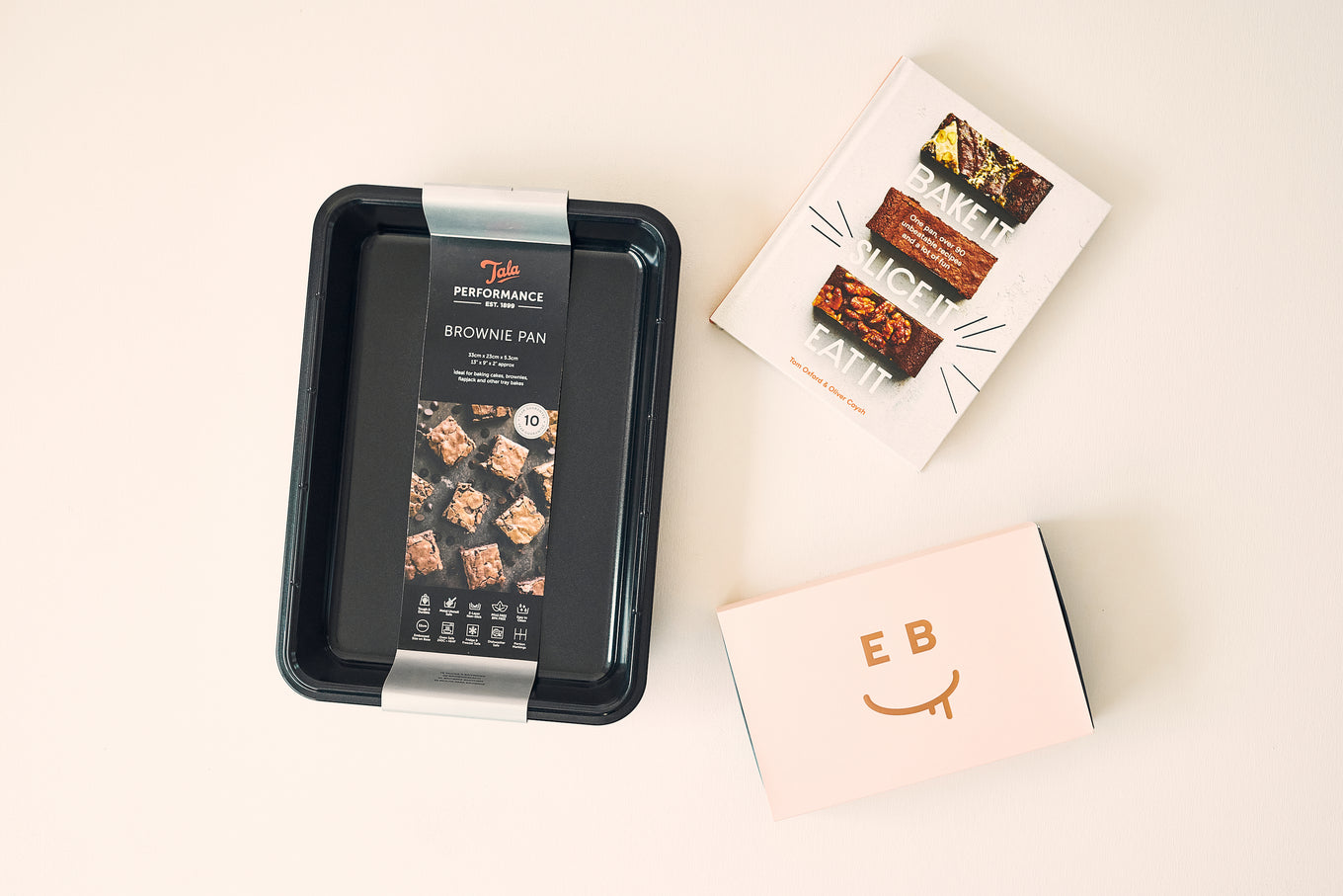 Bake it. Slice it. Eat it. Baker's Gift Box