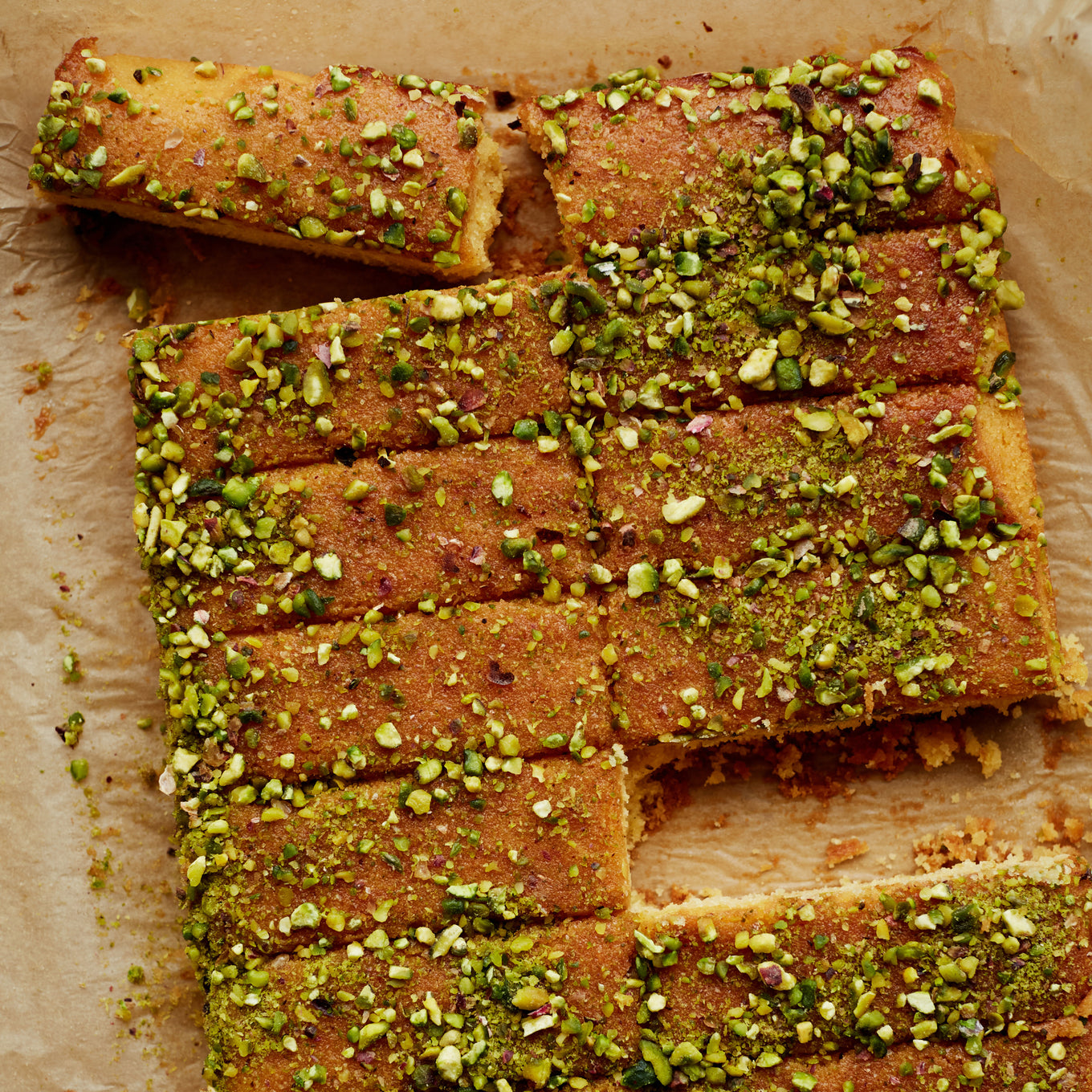 Lemon Polenta & Pistachio Traybake.