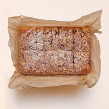 Photo from above the Raspberry and white chocolate frangipane traybake