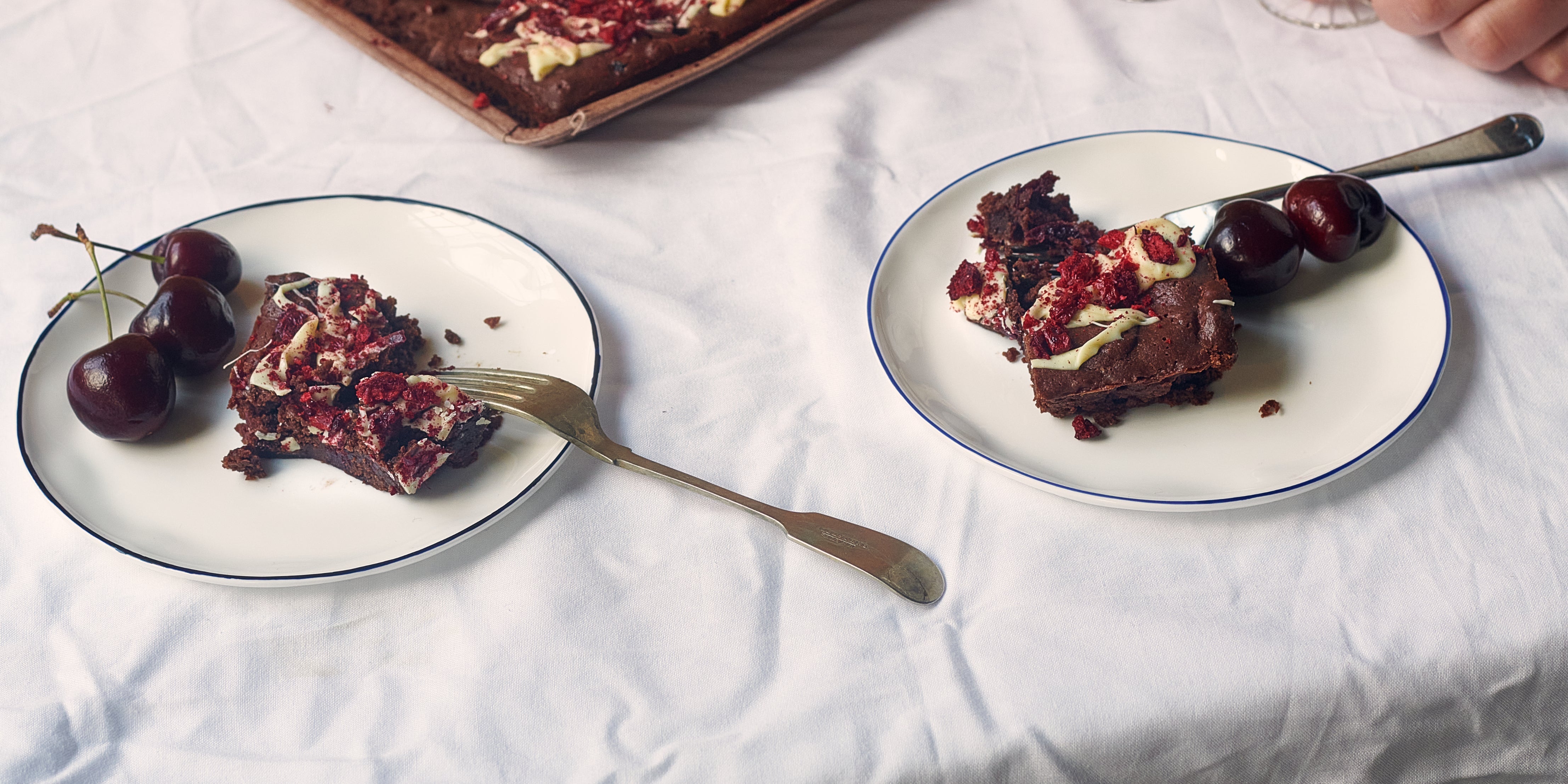 An Exploding Bakery cake being gifted. 