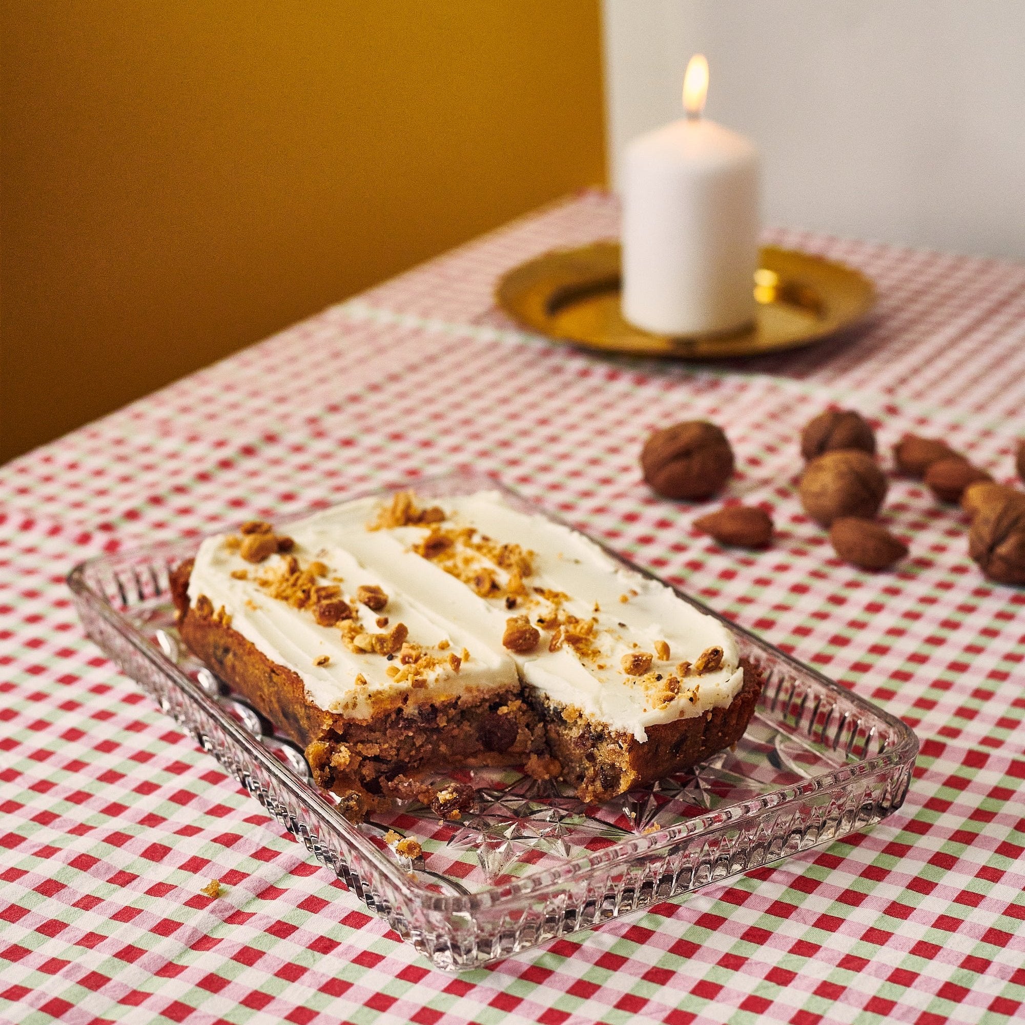 Exploding Bakery Christmas Cake