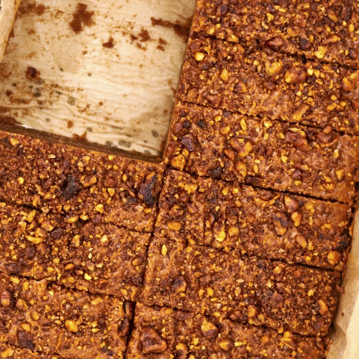 Coffee and Walnut Traybake from above